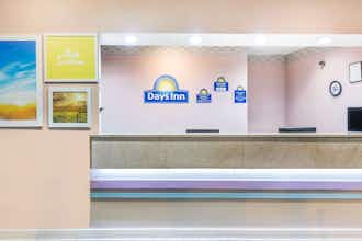 Hotel Days Inn by Wyndham Walterboro, SC photo 1