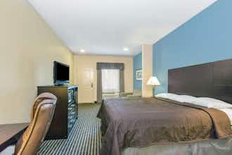 Hotel Super 8 Center photo 3