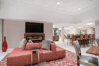Hotel Ramada Minneapolis GoldValley photo 2