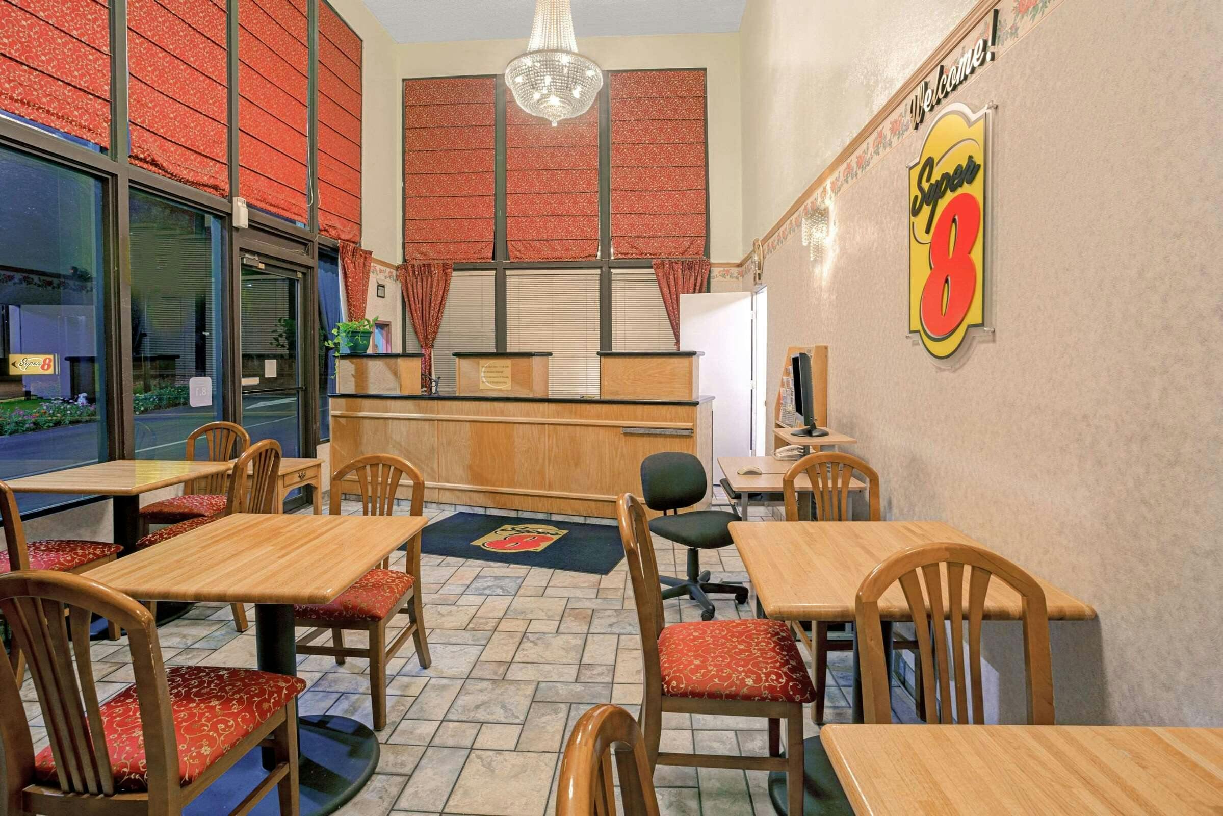 Hotel Super 8 Yreka photo 2
