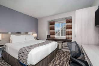 Hotel MTL Rochester N Mayo Clinic photo 2