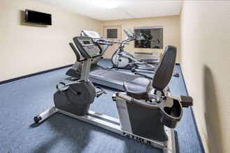 Hotel Days Inn Lexington SE/Hamburg photo 2