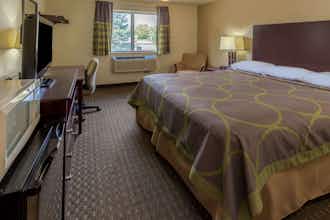 Hotel Super 8 by Wyndham Woodburn photo 3