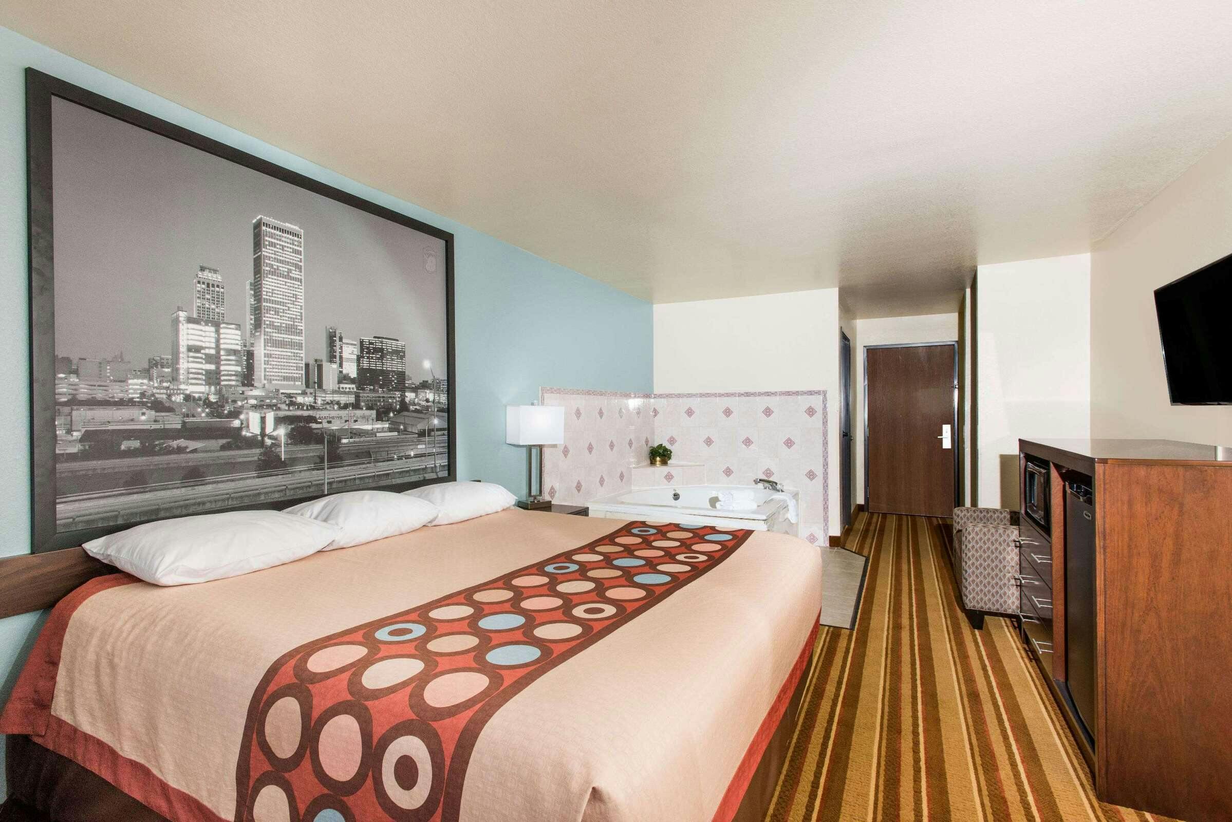 Hotel Super 8 Claremore photo 3