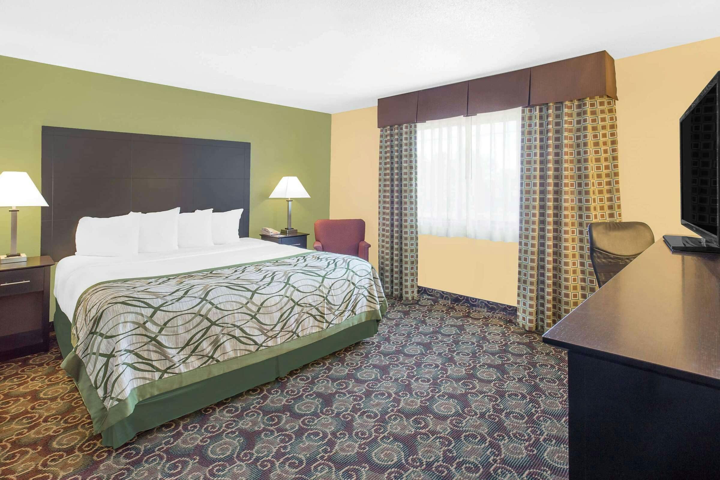 Hotel Baymont Holland photo 1