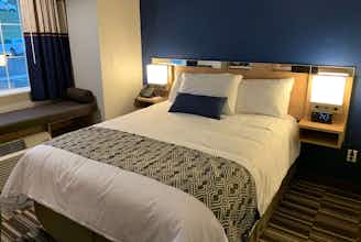 Hotel Microtel Woodland photo 1
