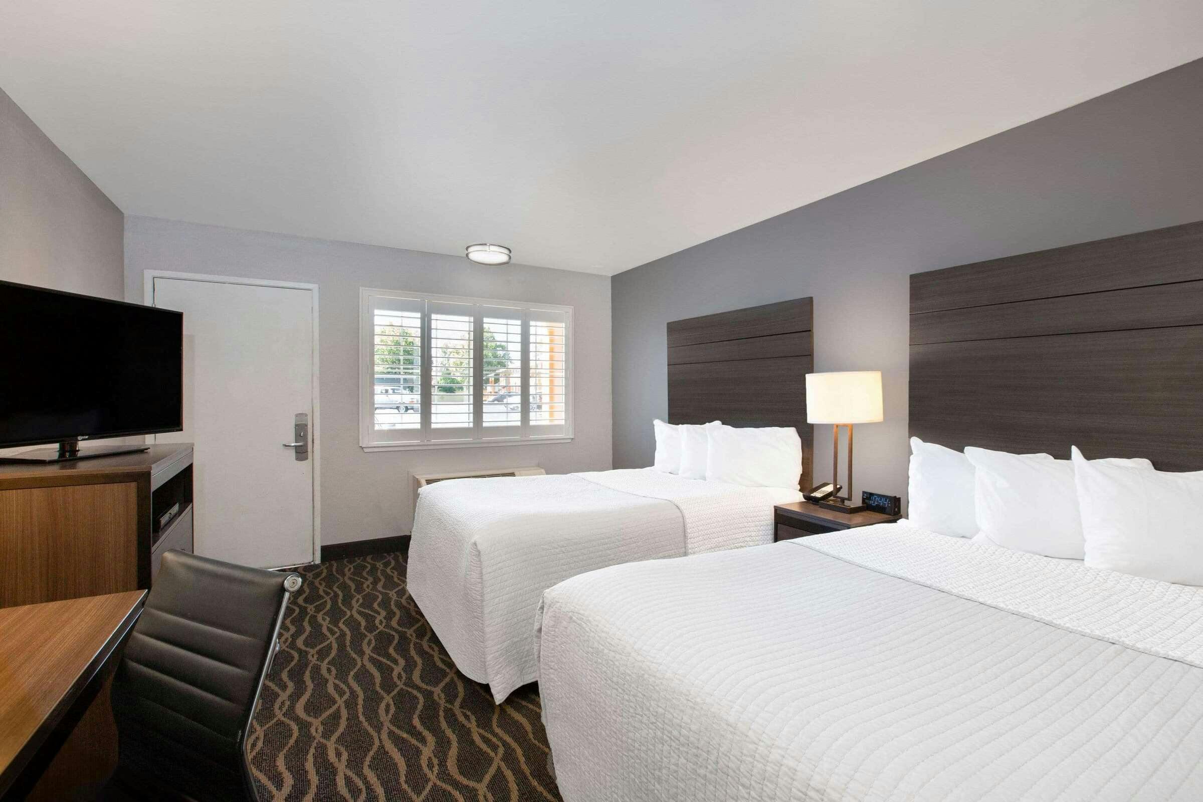 Hotel Days Inn Ukiah photo 2