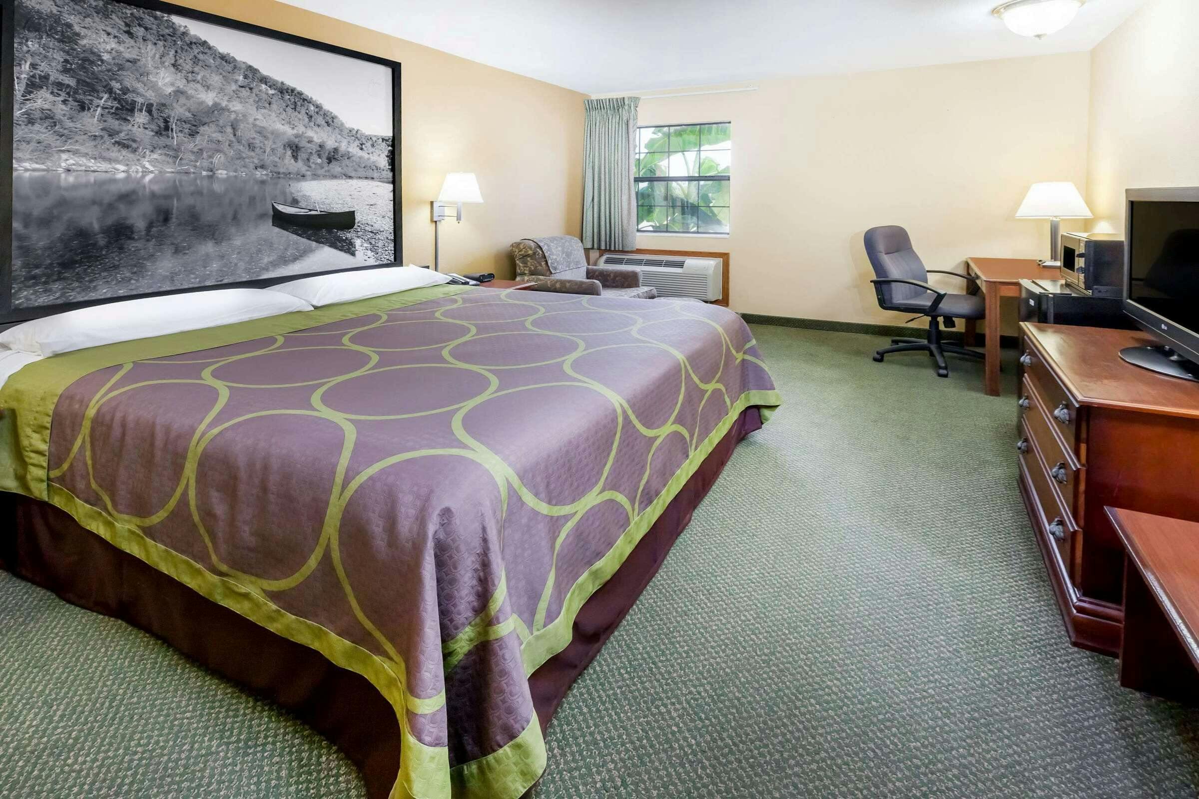 Hotel Super 8 Pine Bluff photo 5