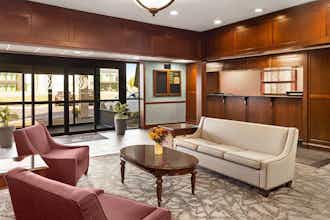 Hotel Ramada Plaza Portland photo 4