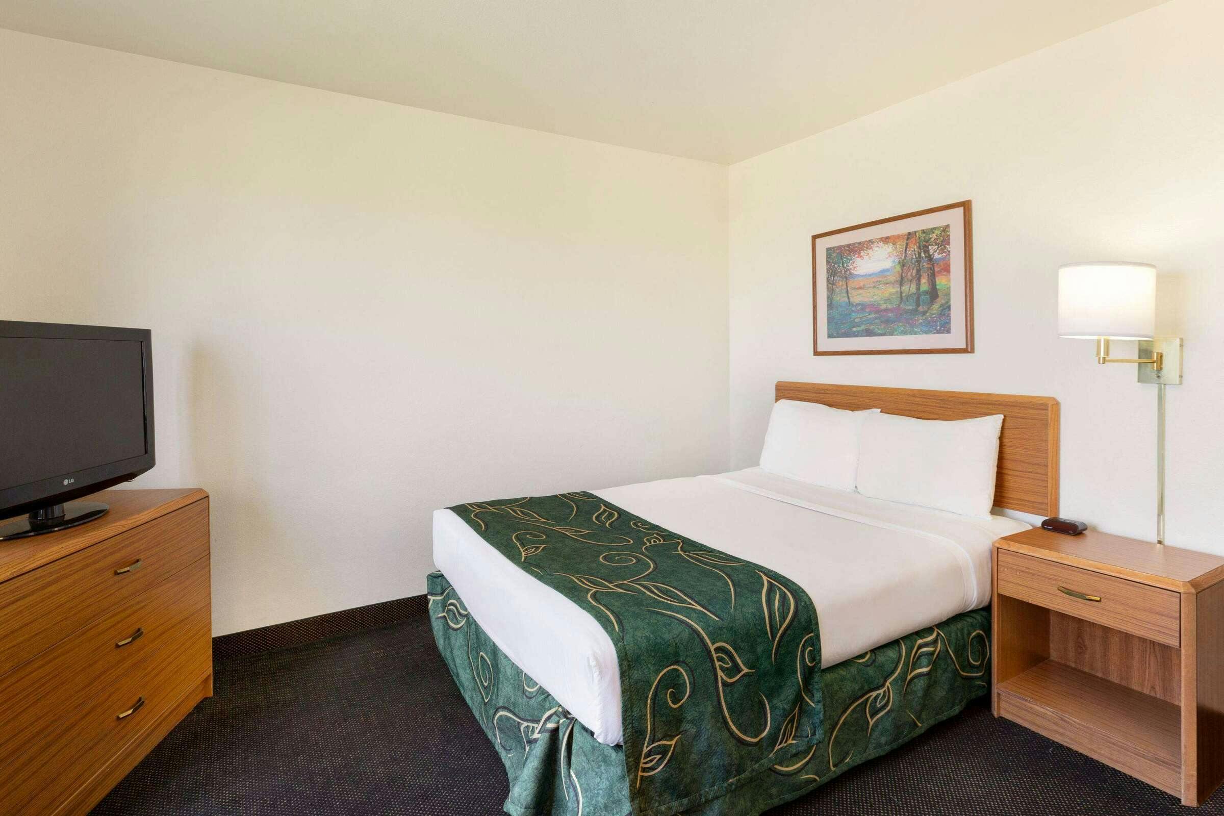 Hotel Travelodge Sharon Springs photo 2