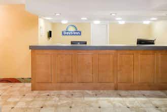 Hotel Days Inn Roanoke/Hollins I-81 photo 2