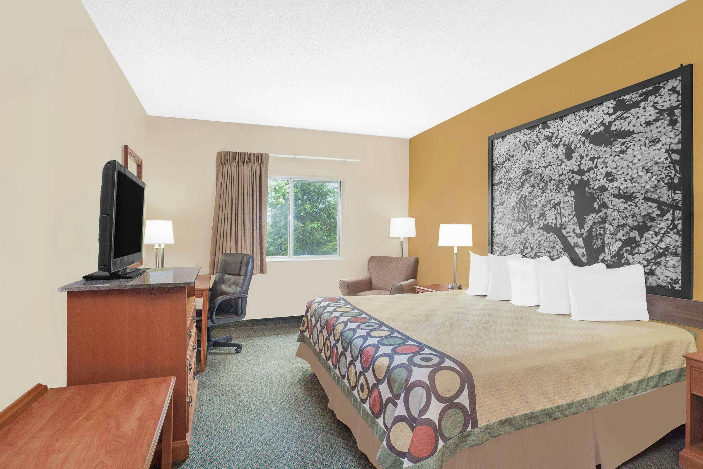 Hotel Super 8 Central City photo 1