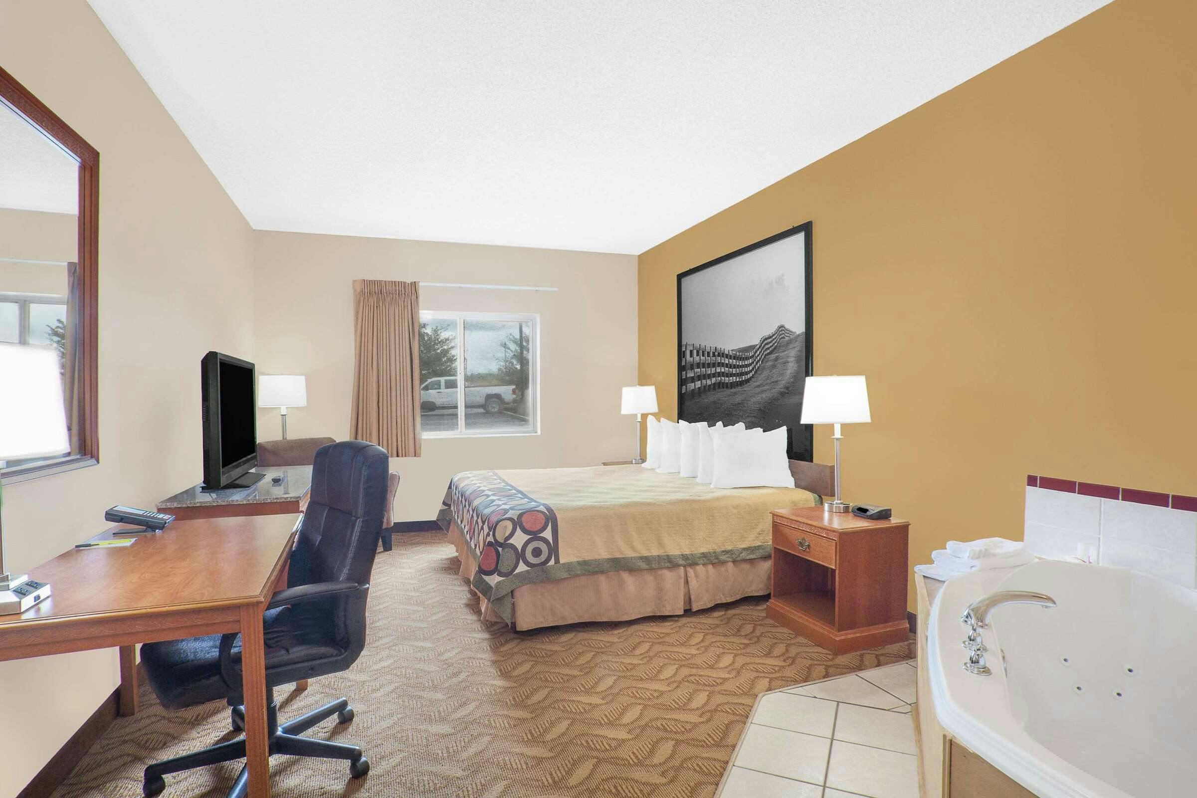 Hotel Super 8 Central City photo 4