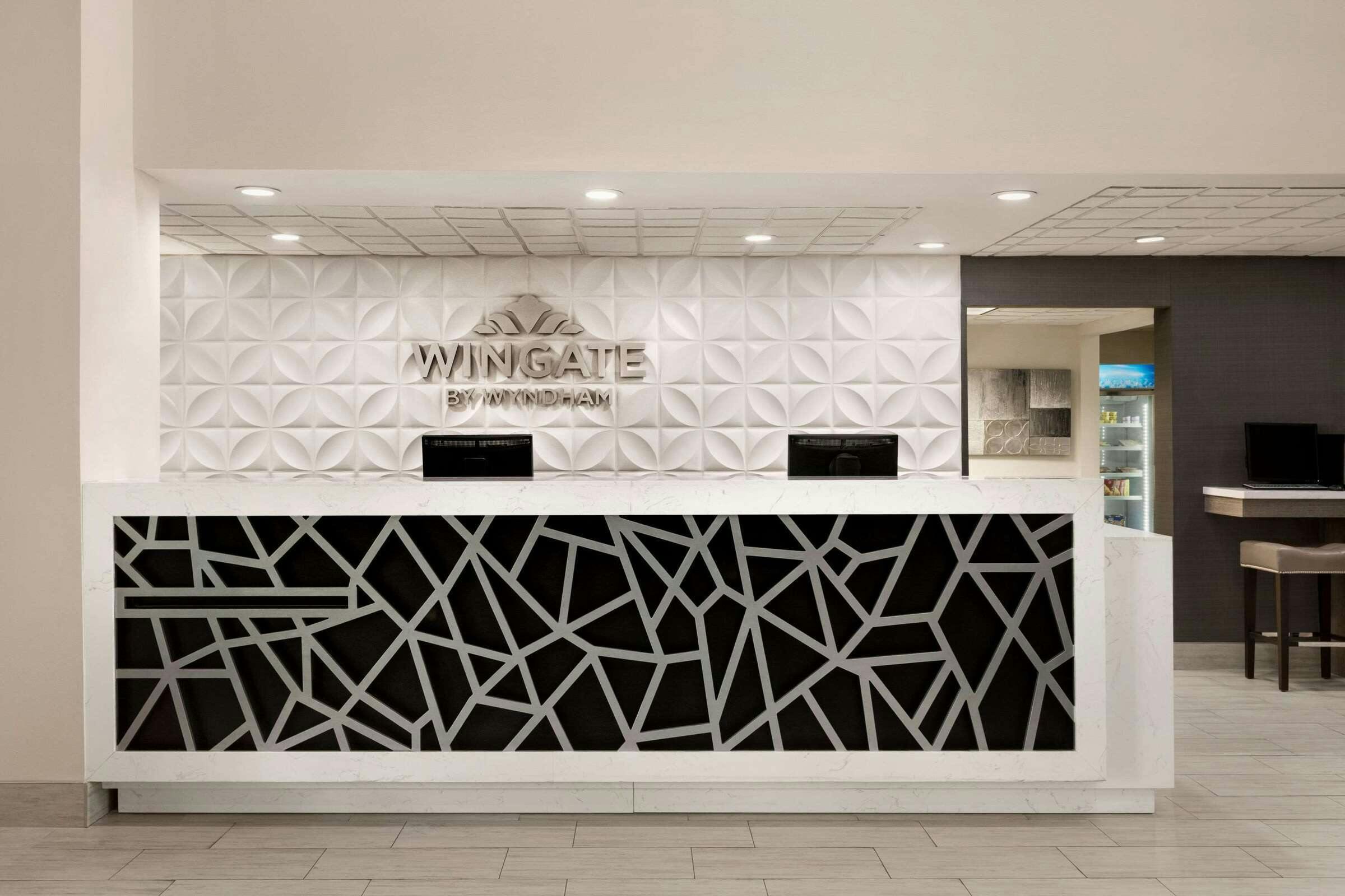 Hotel Wingate by Wyndham Montgomery photo 1