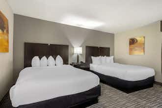 Hotel Best Western Plus Jonesboro Inn and Suites photo 2