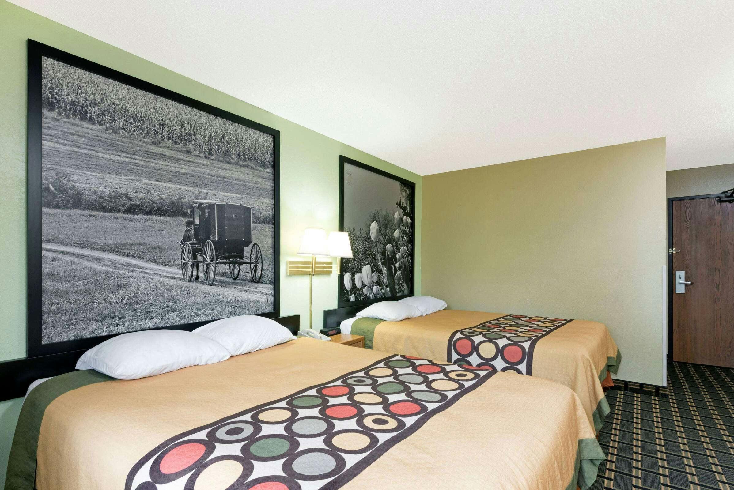 Hotel Super 8 Twinsburg/Cleveland A photo 4