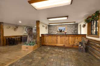 Hotel Super 8 Jackson Hole photo 2