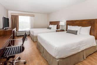 Hotel Baymont Lazaro Cardenas photo 2