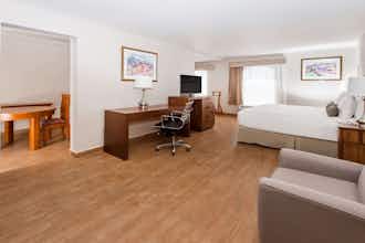 Hotel Baymont Lazaro Cardenas photo 5