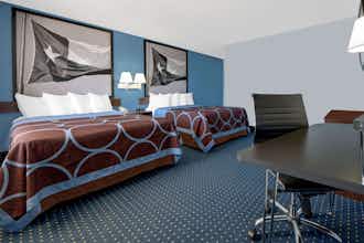 Hotel Super 8 Dumas TX photo 3