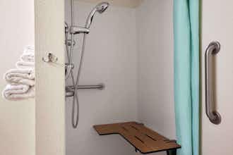 Hotel Super 8 by Wyndham Collinsville St. Louis photo 3
