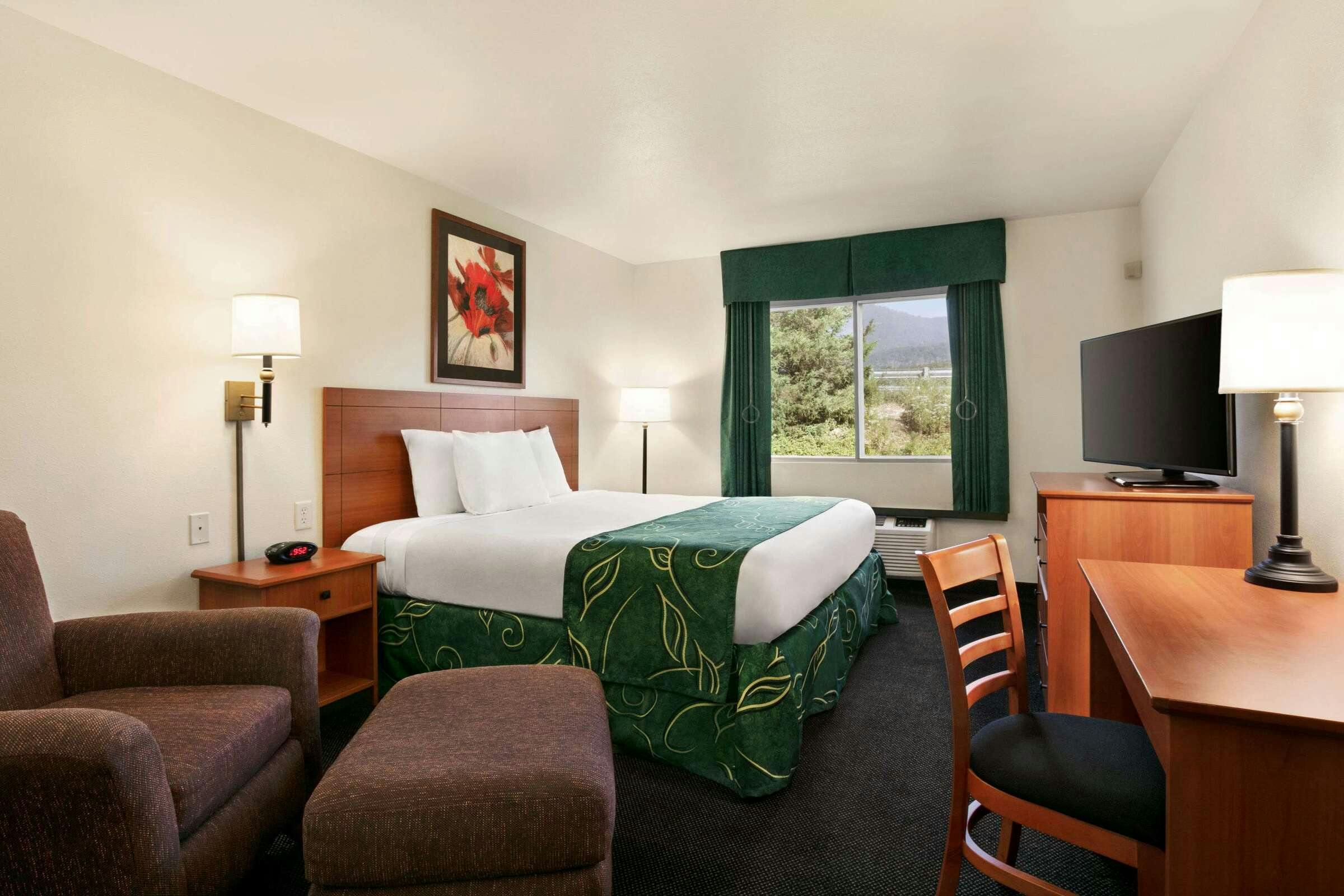 Hotel Travelodge Low Moor photo 1