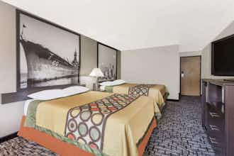 Hotel Super 8 Bremerton photo 2
