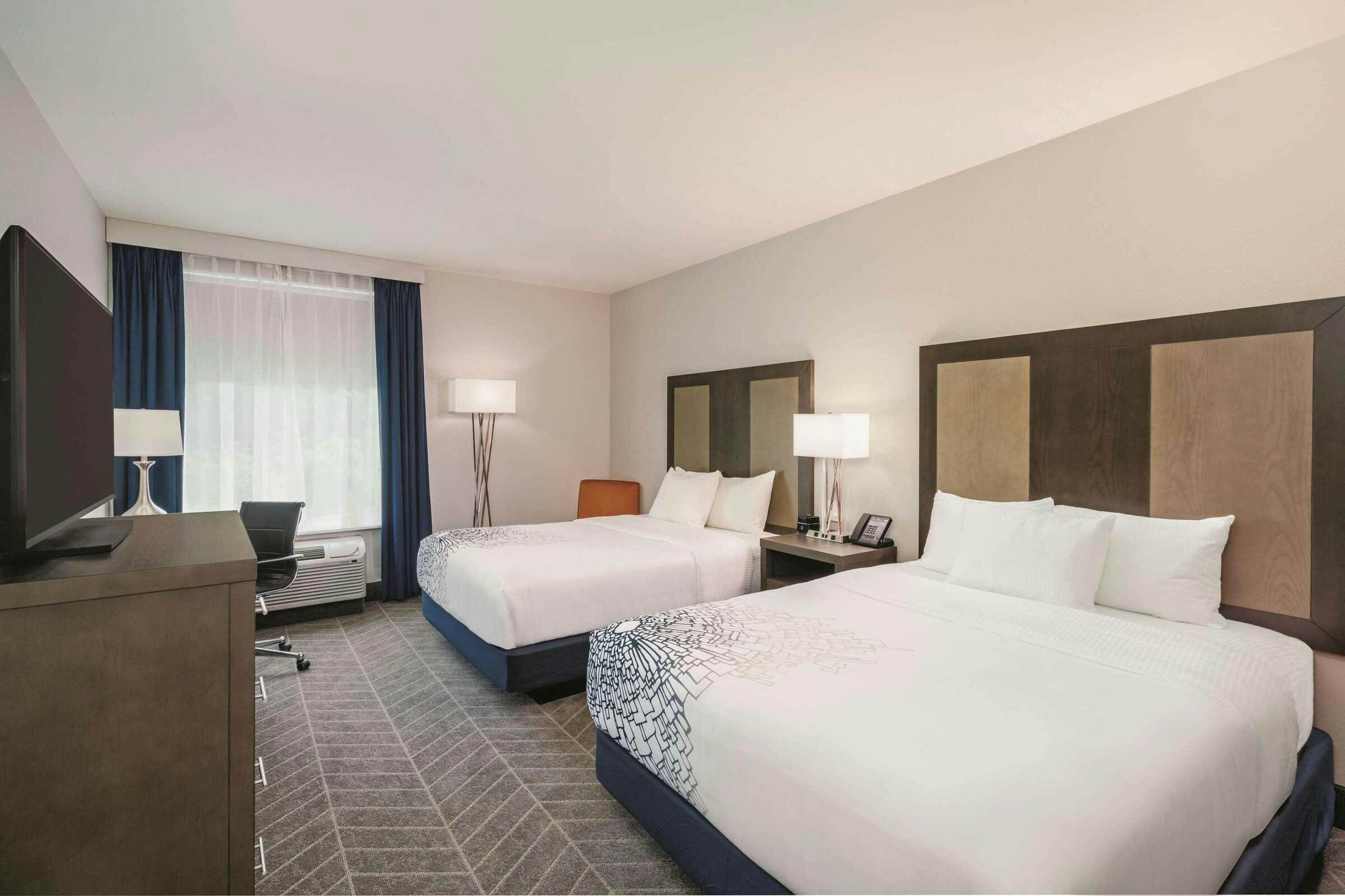 Hotel La Quinta Inn & Suites by Wyndham Opelika Auburn photo 3