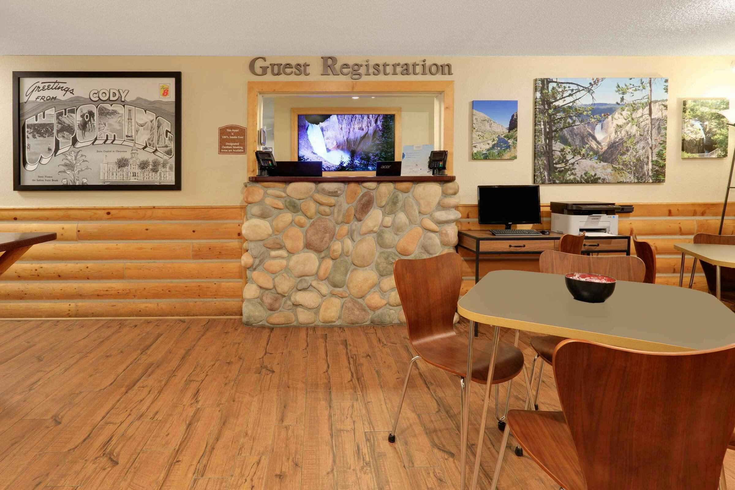 Hotel Super 8 Cody photo 2