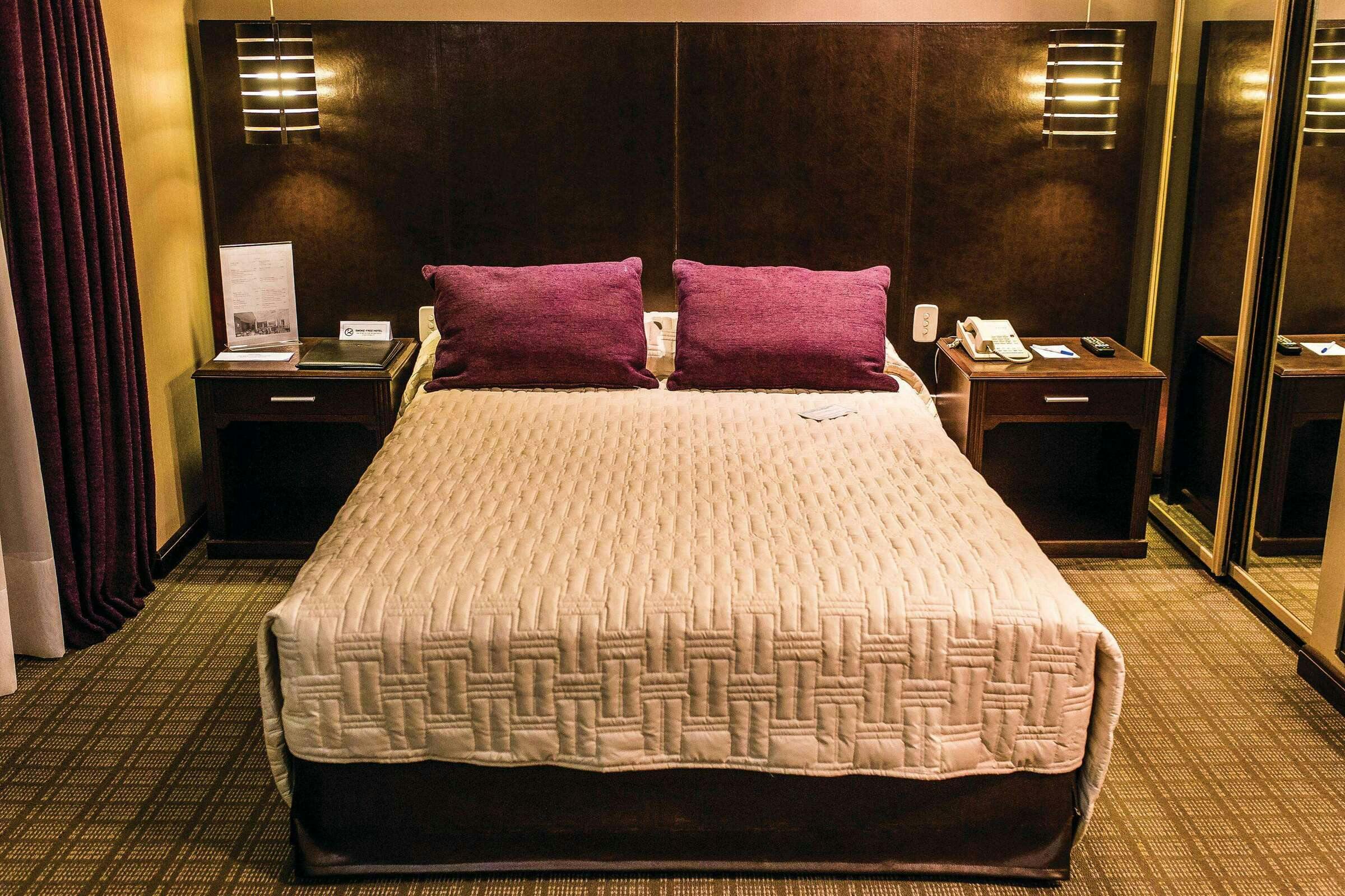 Hotel Howard Johnson Plaza by Wyndham Buenos Aires Florida Street photo 3