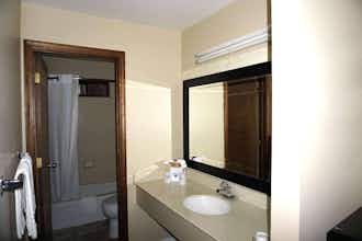 Hotel Travelodge Concord photo 4