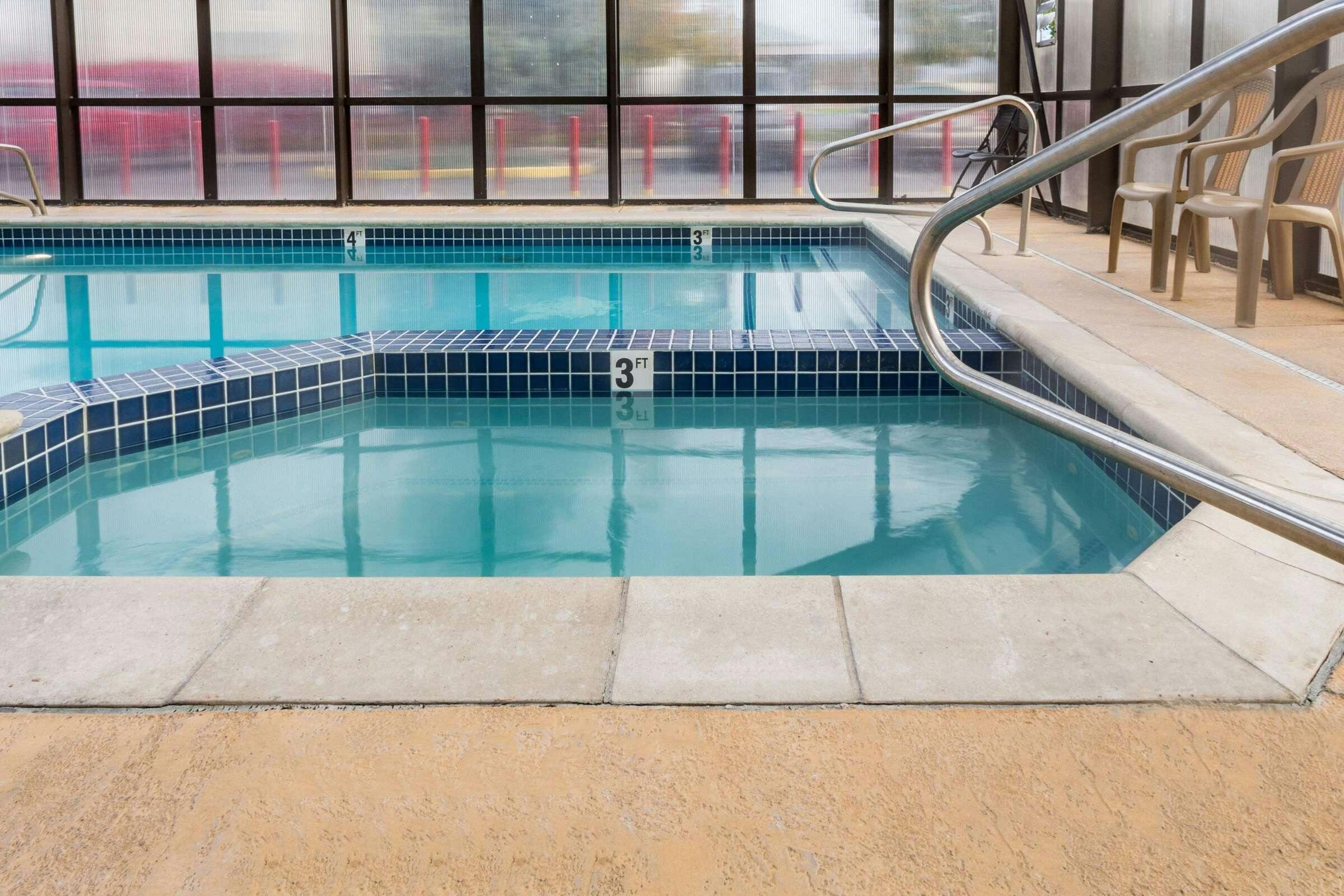 Hotel Super 8 Logan photo 1