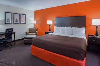 Hotel AmericInn Mora photo 4