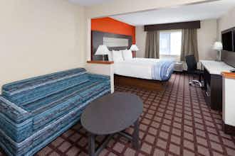Hotel AmericInn Hudson photo 1