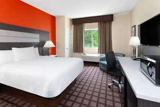 Hotel AmericInn Hudson photo 5
