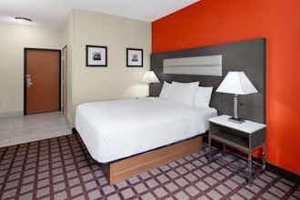 Hotel AmericInn Hudson photo 3
