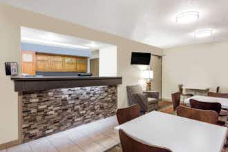 Hotel Super 8 Lewisburg WV photo 2