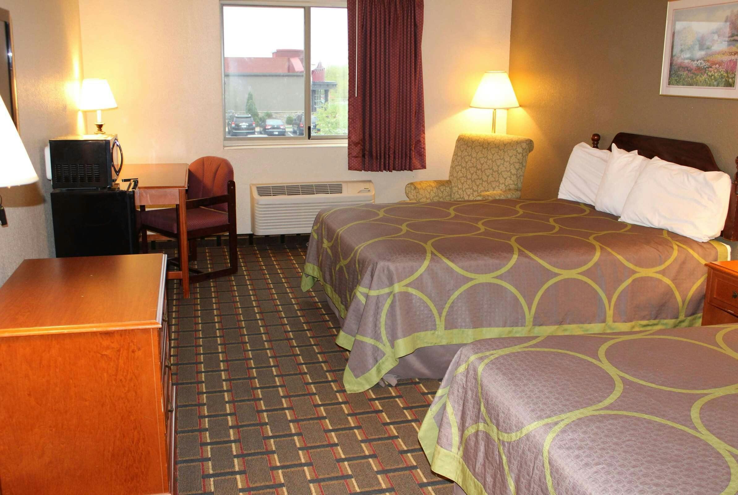 Hotel Super 8 Valparaiso IN photo 5