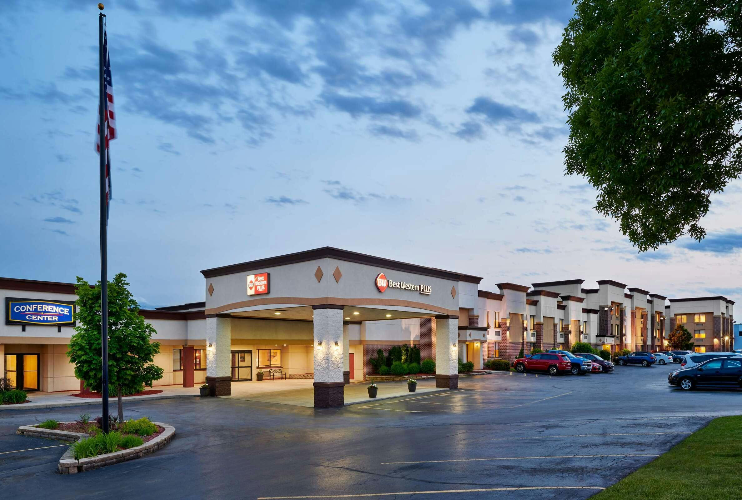 Best Western Plus Milwaukee Airport
