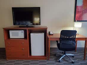 Hotel Best Western Plus Milwaukee Airport photo 4