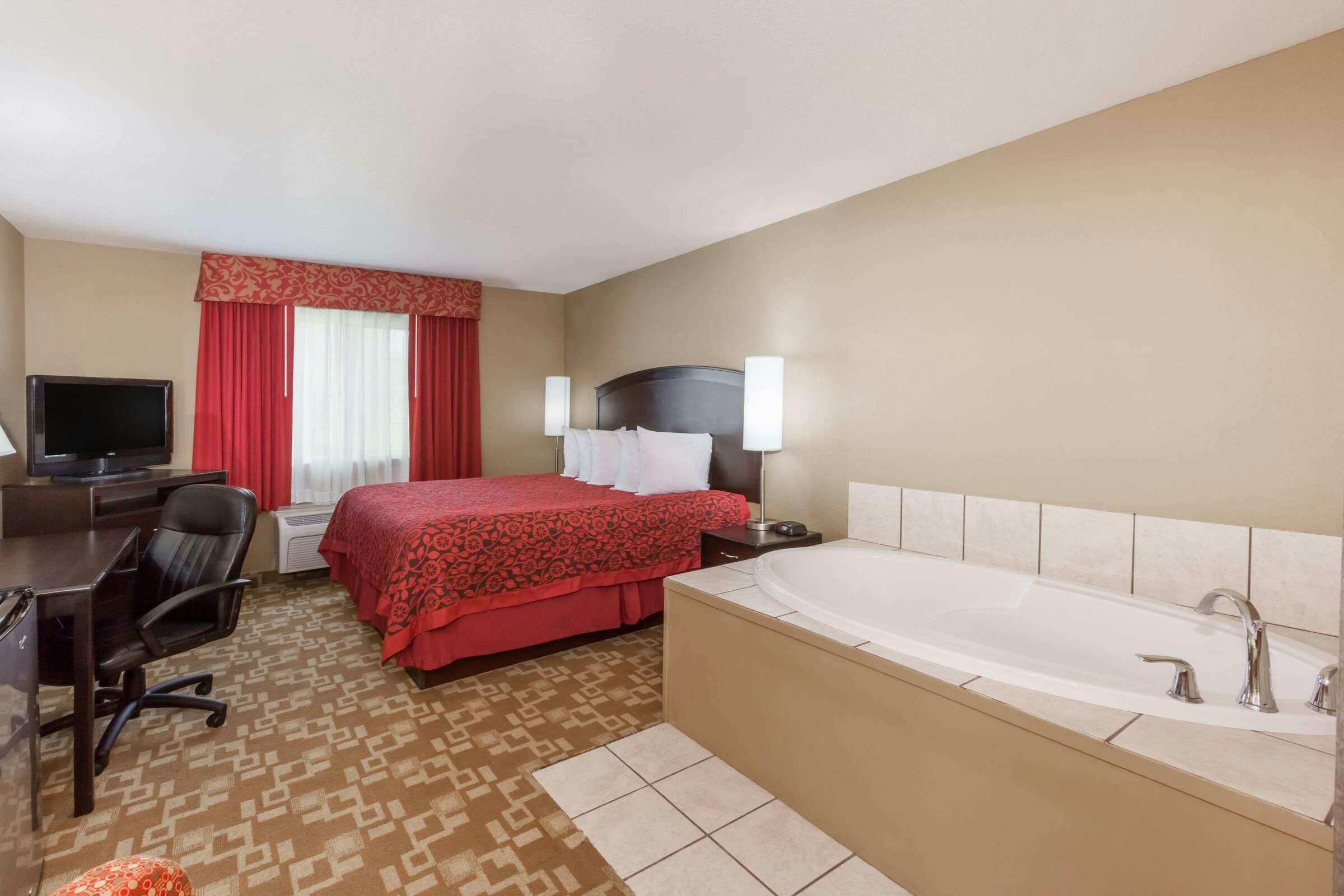 Hotel Days Inn by Wyndham Central City photo 2