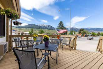 Hotel Super 8 Gardiner Yellowstone photo 1