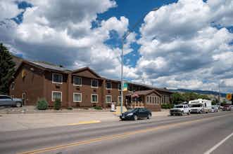 Hotel Super 8 Gardiner Yellowstone photo 4