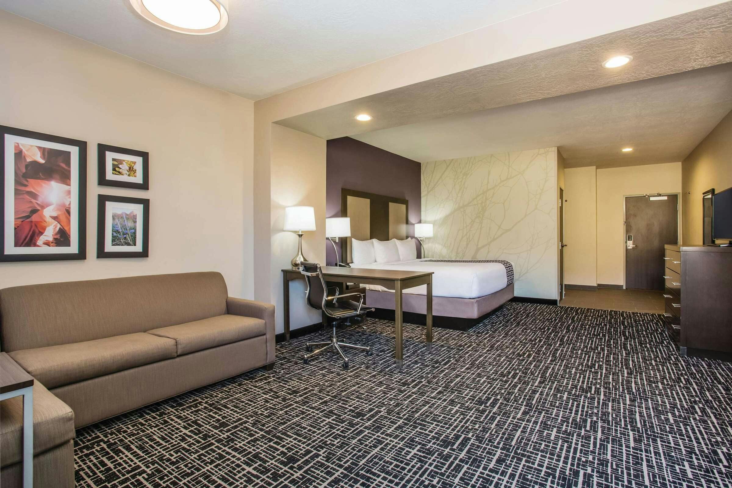Hotel La Quinta Inn & Suites by Wyndham La Verkin-Gateway to Zion photo 1