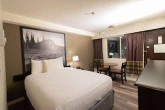 Hotel Super 8 Prince George photo 2