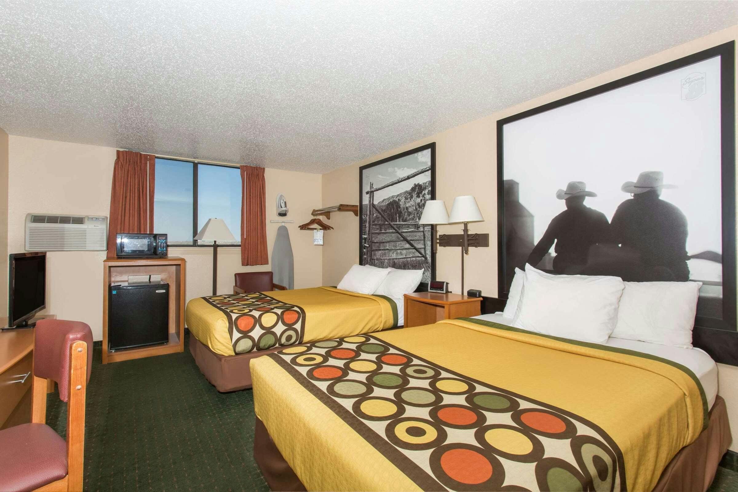 Hotel Super 8 Casper W by the River photo 5