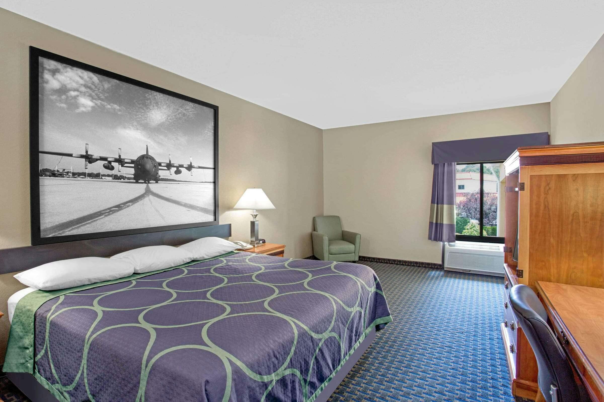 Hotel Super 8 Clemmons/Bermuda Run photo 3