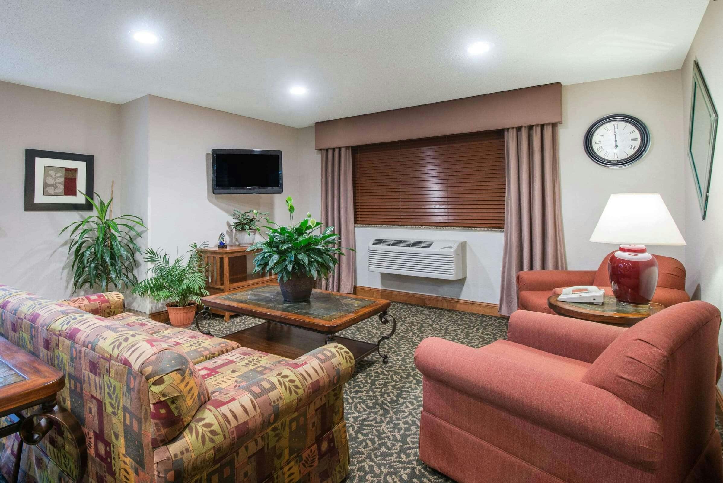 Hotel Super 8 Clearfield photo 1