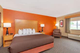 Hotel AmericInn Boscobel photo 2
