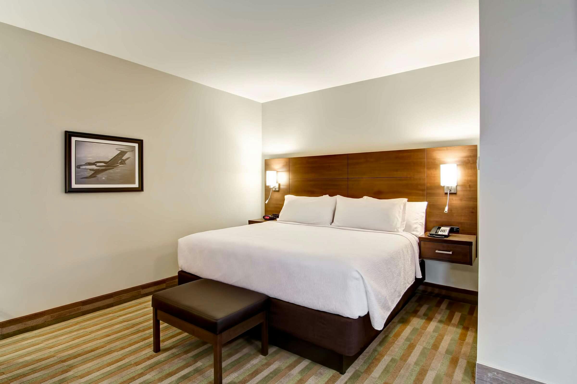 Hotel Best Western London Airport Inn & Suites photo 3